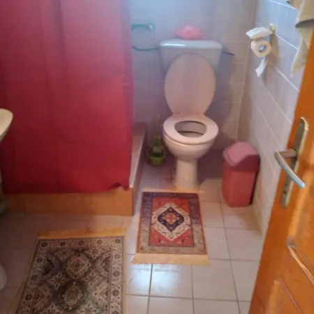 Spavajte Kod Sefa Apartment *